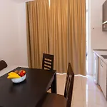 Apartment Dana