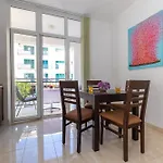 Dana Apartment *