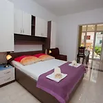 Apartment Dana