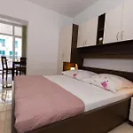 Dana * Makarska