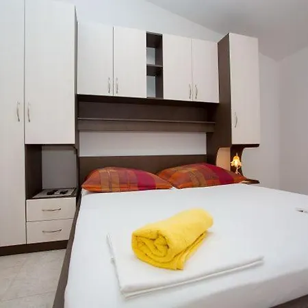 Dana Apartament Makarska