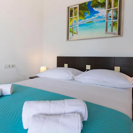 Apartament Dana *