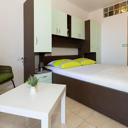 Dana Apartment
