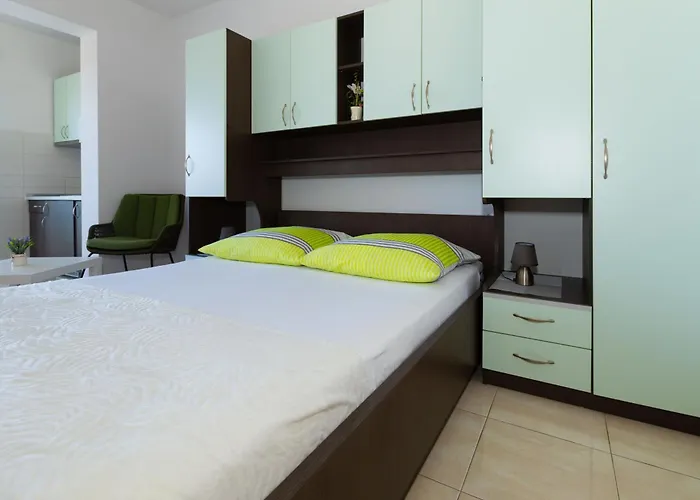 Dana Макарська